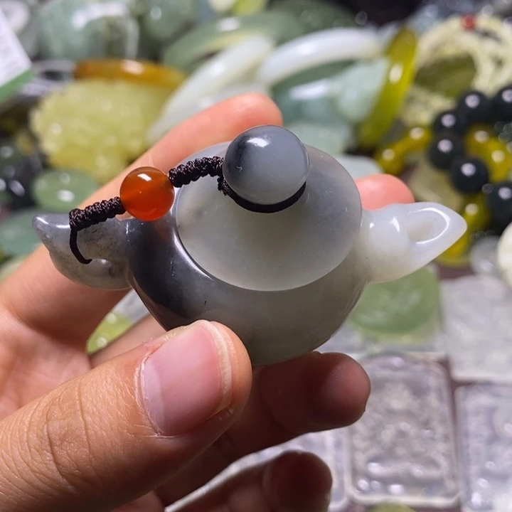 岫玉岫玉手把件未镶嵌