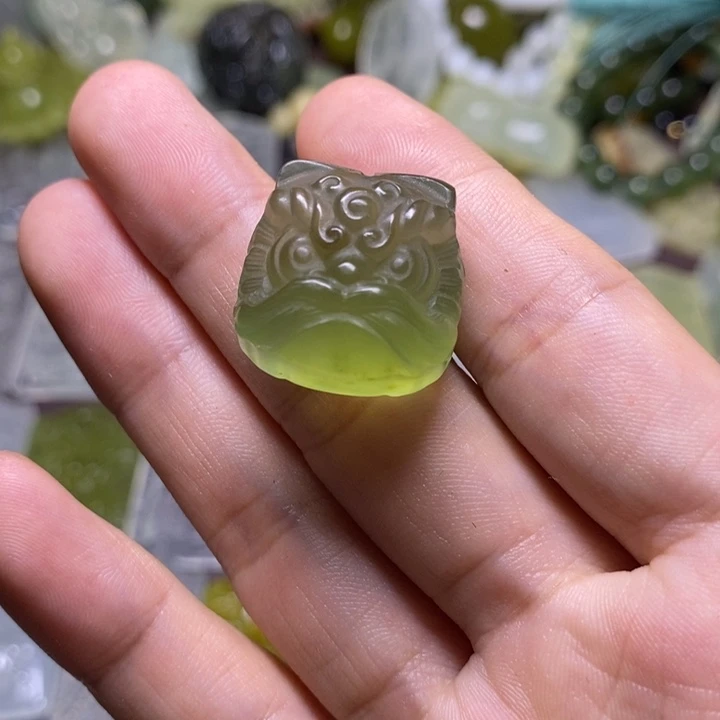 岫玉天然岫玉颈饰未镶嵌