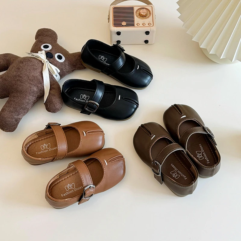 女童2024韩版假分趾软底小皮鞋春秋季复古森系学步单鞋708