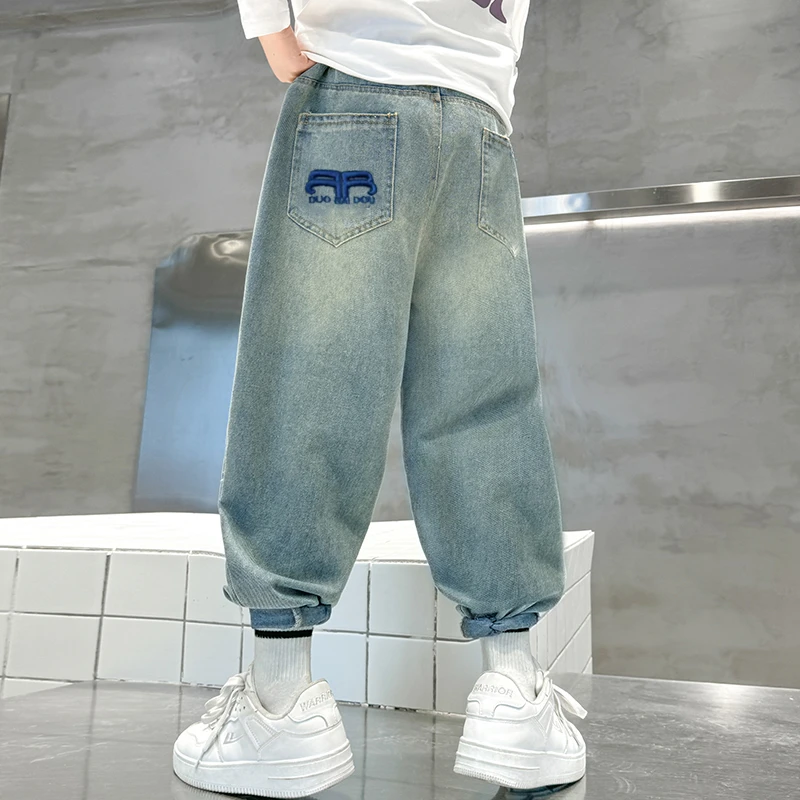 儿童秋季牛仔裤2025新款春秋款刺绣男童女童时髦牛仔裤中大童装帅