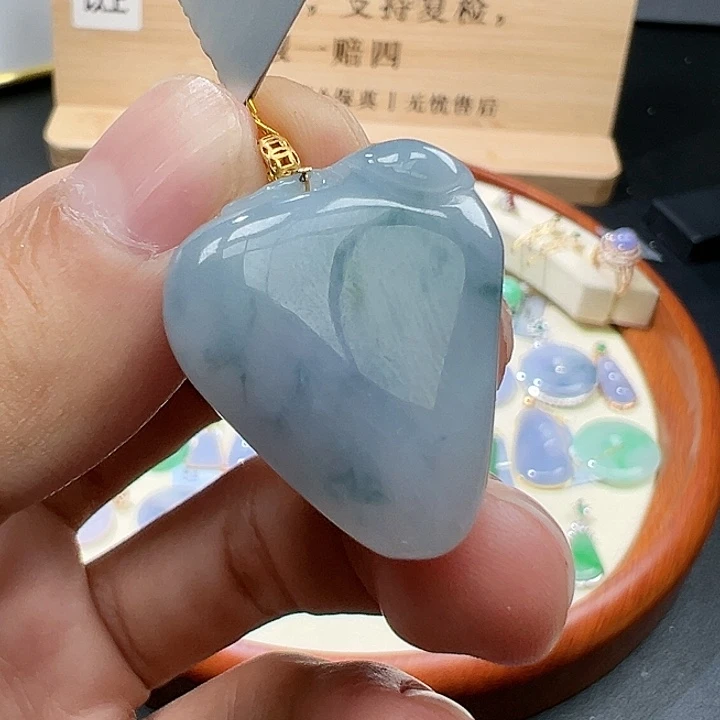 翡翠颈饰18K金镶嵌11111111111