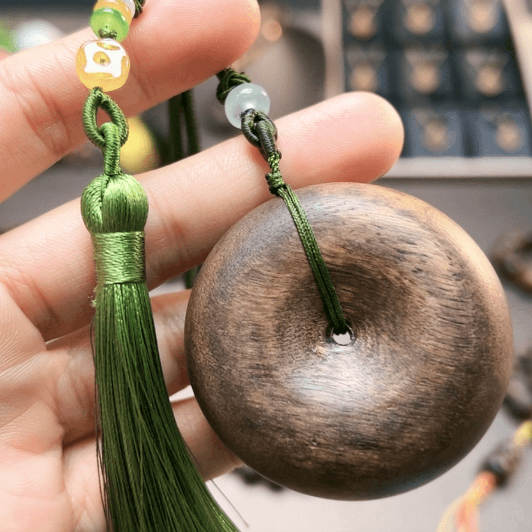 【闪购商品】沉香吊坠芽庄白棋
