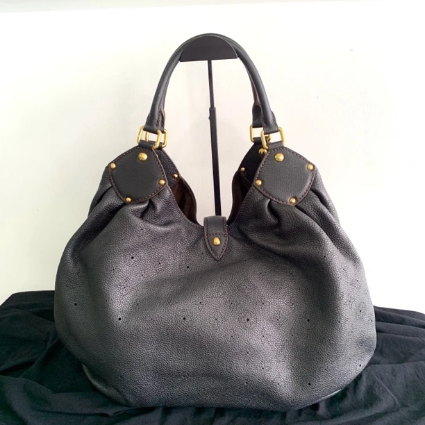 95新 LouisVuitton/路易威登 时髦黑金全皮单肩镂空月光女神