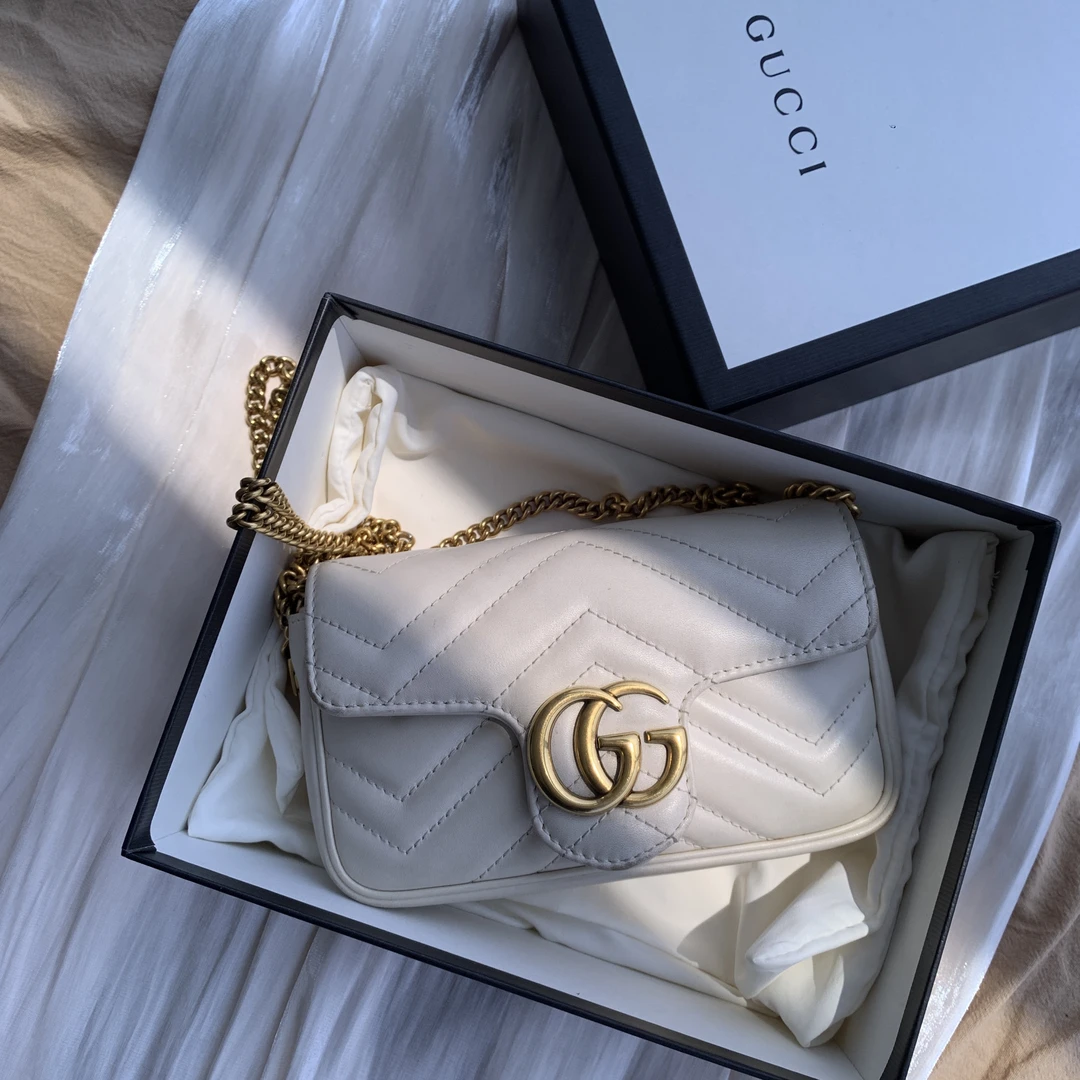 95新 GUCCI/古驰 时尚气质百搭简约富贵白金马蒙mini单肩斜挎包