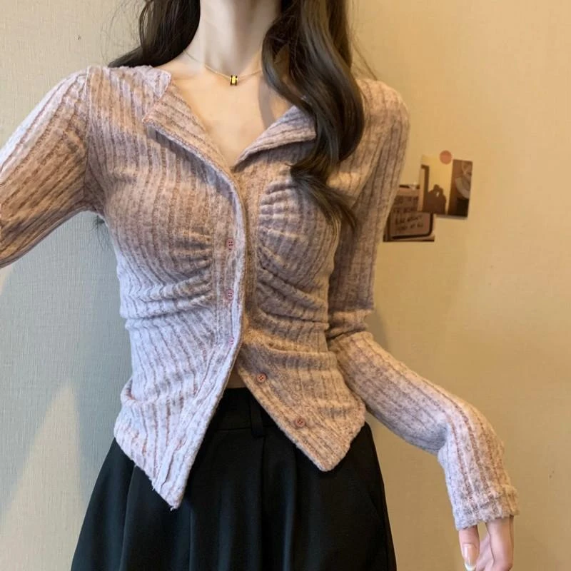 洋气纯欲风不规则翻领长袖针织衫女秋季内搭收腰修身打底短款上衣