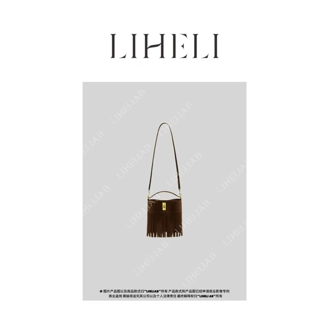宝儿家/ 流苏水桶包 复古百搭磨砂时尚锁扣手提单肩斜挎包