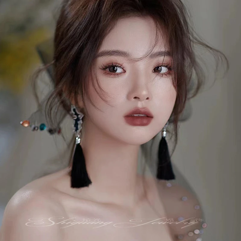 合金耳饰 新娘复古黑色流苏耳环高级感婚纱礼服耳饰民族风耳钉