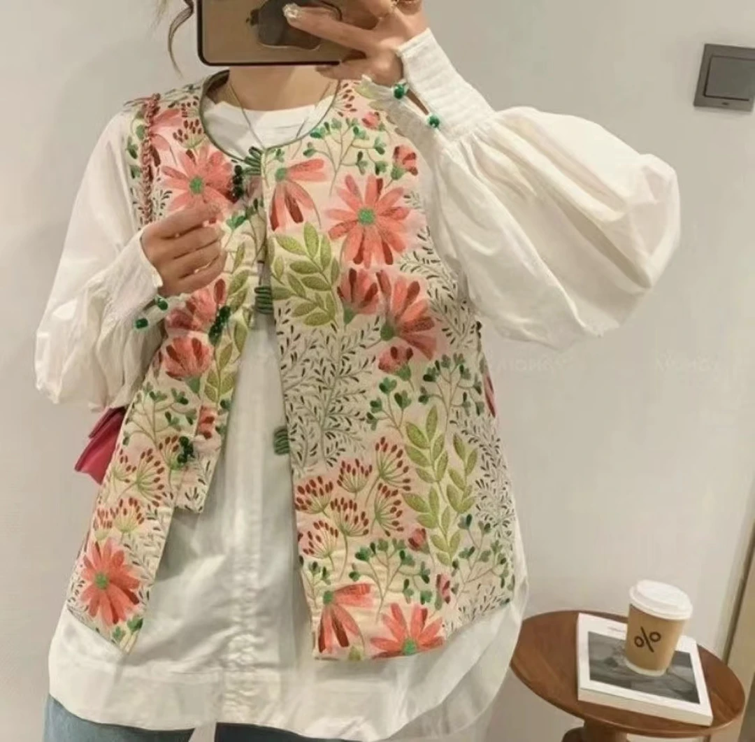 1国风提花马甲背心女2024春装新款气质外搭无袖叠穿马夹上衣