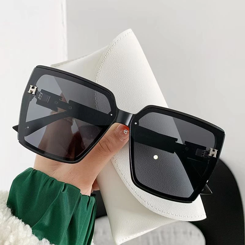 新款墨镜女网红同款韩版潮防紫外线太阳眼镜女款高档大脸显瘦眼睛