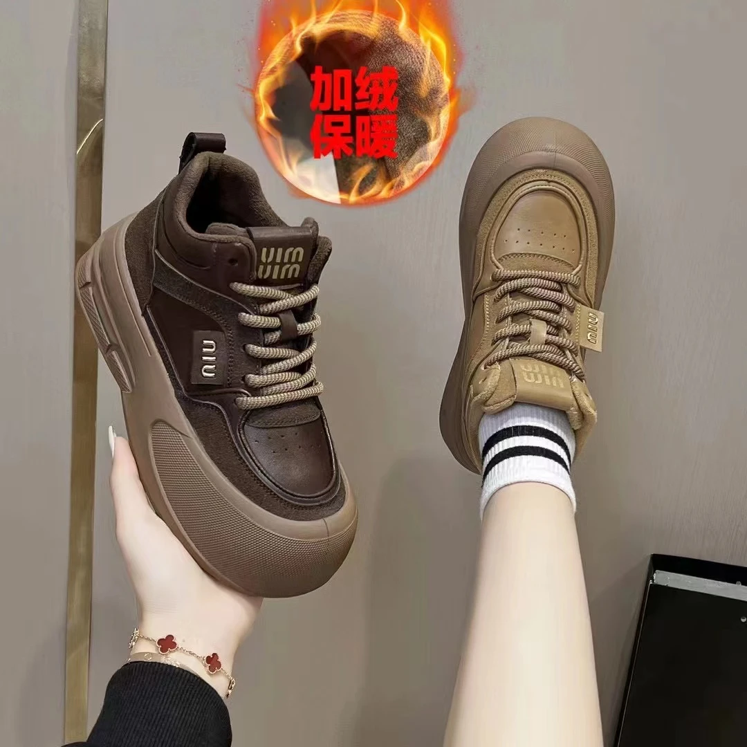 高帮厚底加绒休闲鞋
