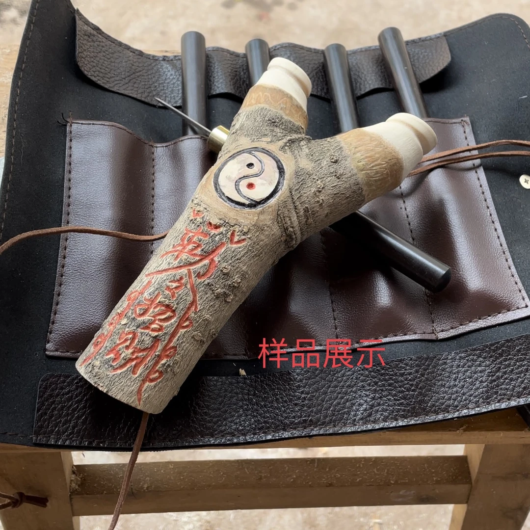 满雕染色牛尾巴叉叉，实木精工打磨制作，难以逾越的天然手感