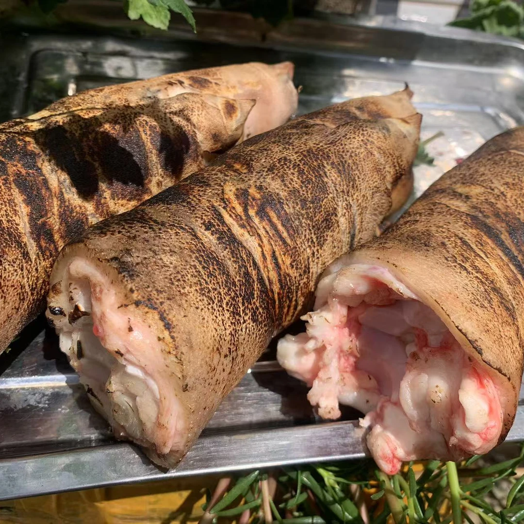 优选黑毛猪猪脚皮厚肉紧实新鲜烧毛烧皮带筋猪蹄有运费险