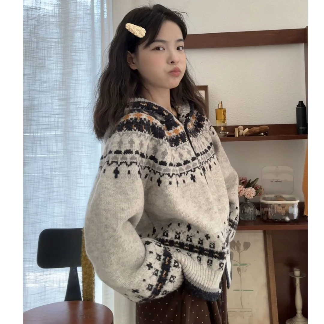 连帽复古提花费尔岛外套毛衣女秋冬新款加厚宽松慵懒针织开衫上衣