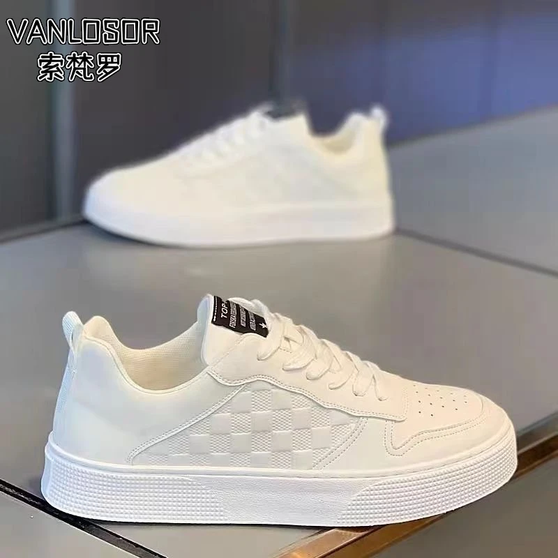 正品男鞋冬季款透气皮面小白鞋潮流百搭运动休闲鞋男款低帮潮牌板