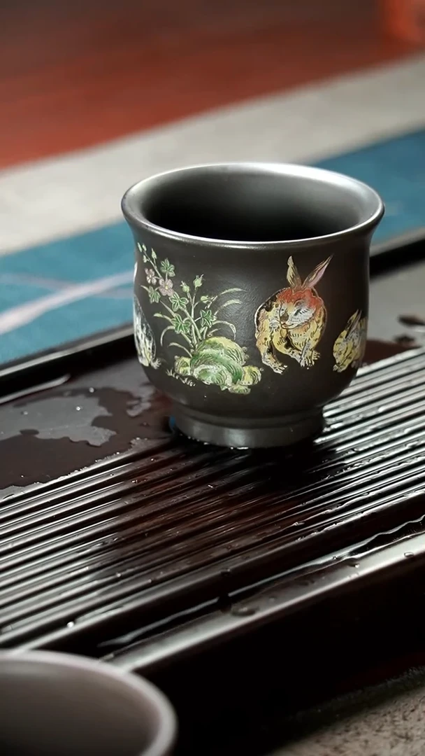 【闪购商品】紫砂茶杯石黄兔