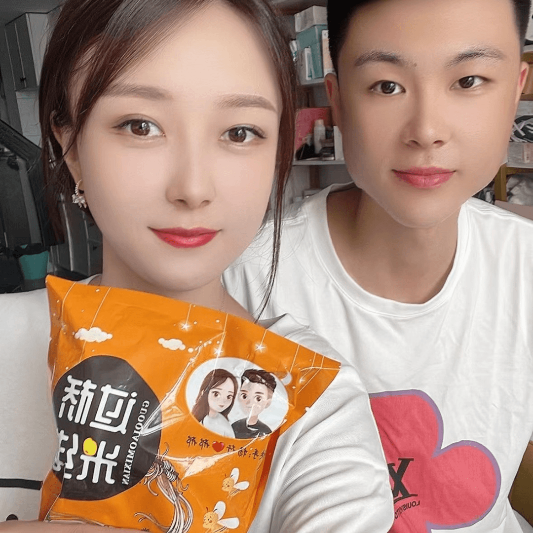 杨行邢邢东北风味米线拍一发五