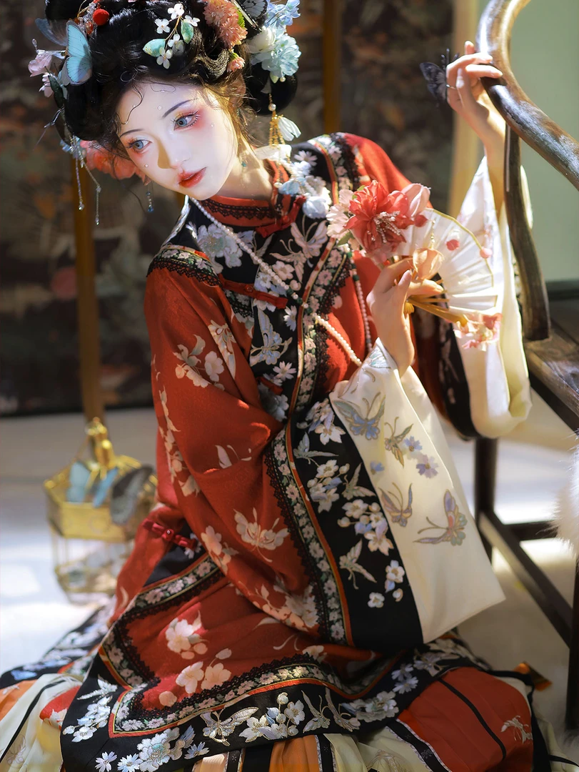 三雨集清汉女刺绣印花百褶裙蝴蝶国风非汉服蝶女