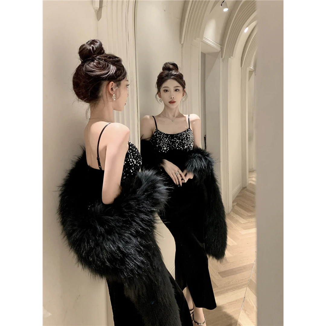 亮片丝绒吊带连衣裙女装秋冬季新款修身打底开叉长裙气质包臀裙子