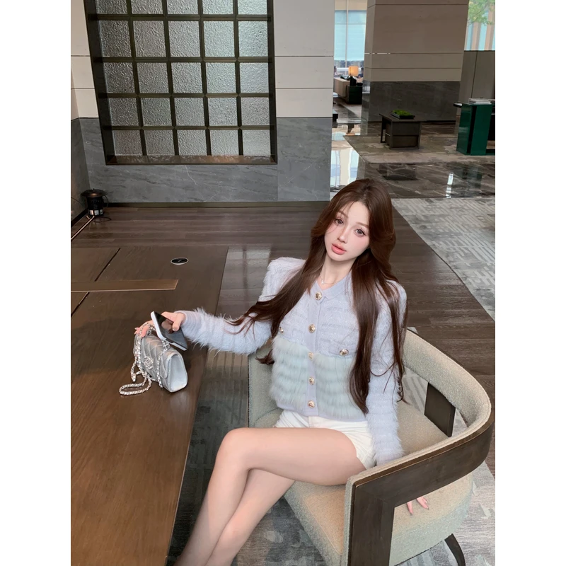 法式气质亮丝拼接毛毛外套女秋季高级感蓝色百搭圆领长袖针织外套