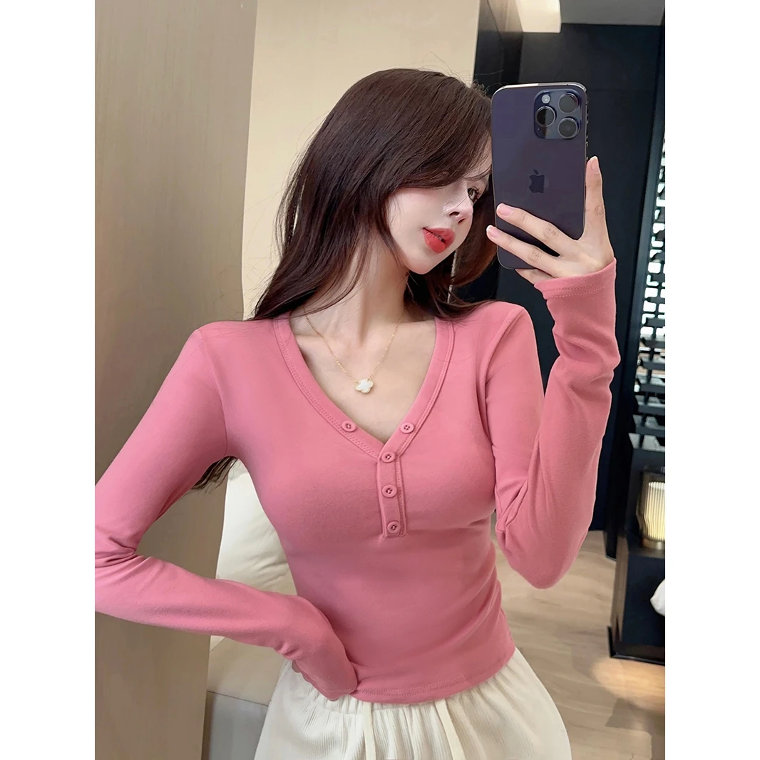磨毛长袖v领t恤女秋冬季甜辣内搭打底衫白色辣妹修身显瘦短款上衣