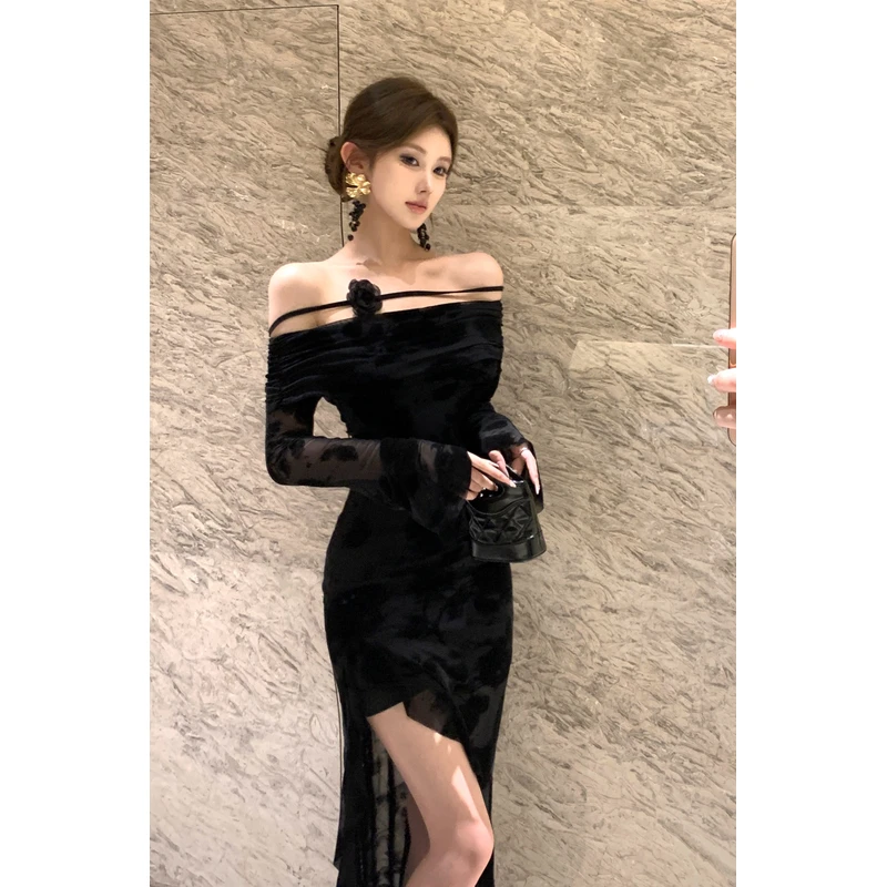 法式性感风一字肩长袖连衣裙女2025秋季新款气质收腰开叉长裙女装