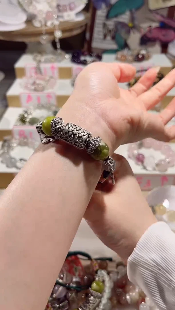【闪购商品】水晶手链未镶嵌多样性发货发其一颜色微差