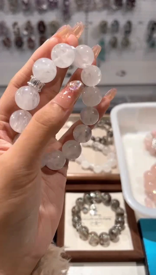 【闪购商品】水晶手链未镶嵌发货发其一颜色微差