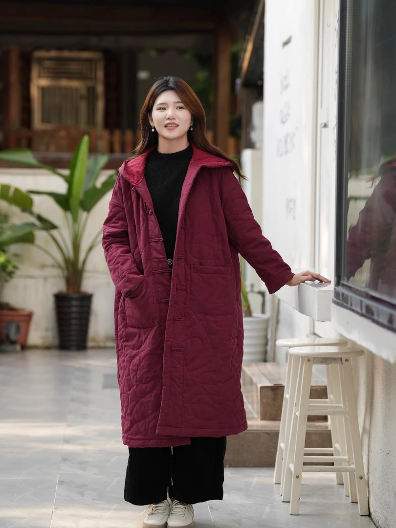 十五家秋冬季新款原创加厚棉服外套中长款连帽保暖红色棉麻风衣女