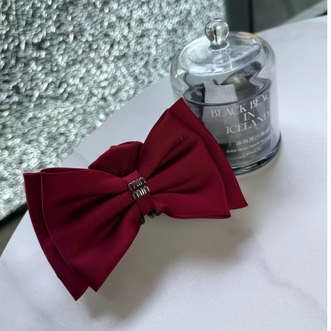 日韩在逃公主头饰蝴蝶结抓夹鲨鱼夹缎面高级优雅气质发饰韩版百搭