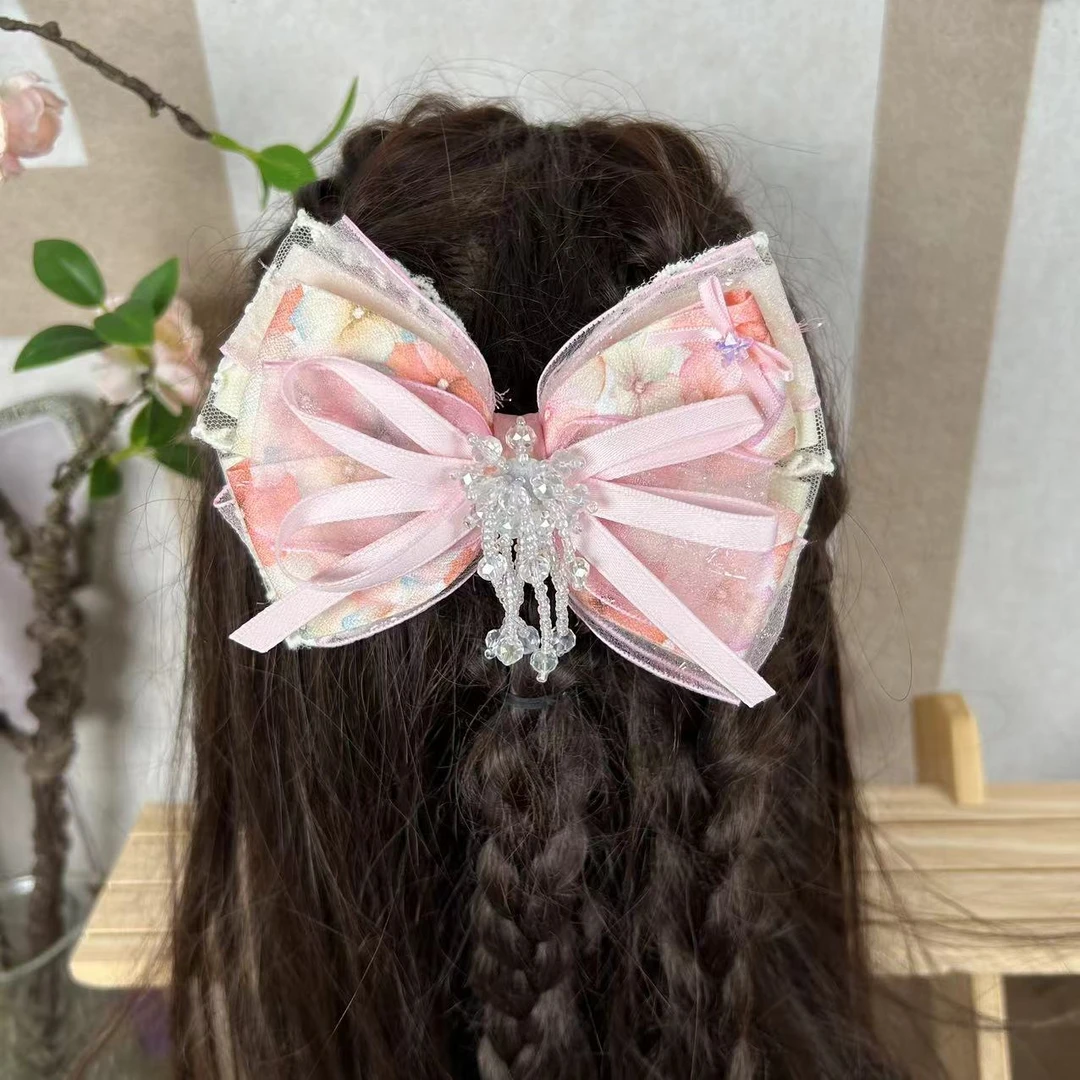 手工发饰*1（款式颜色随机）