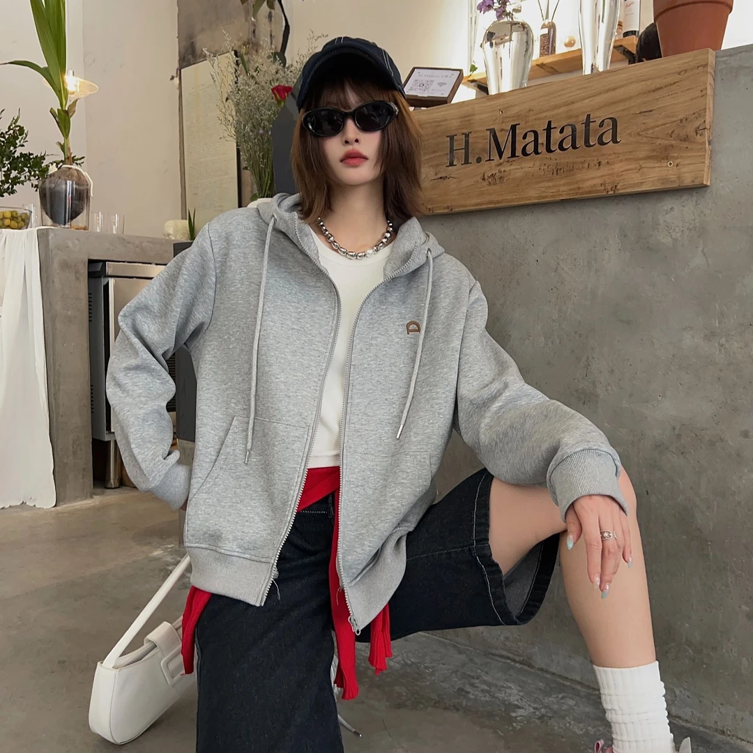 L108春季新款时尚潮流韩版休闲百搭刺绣字母女士连帽拉链外套