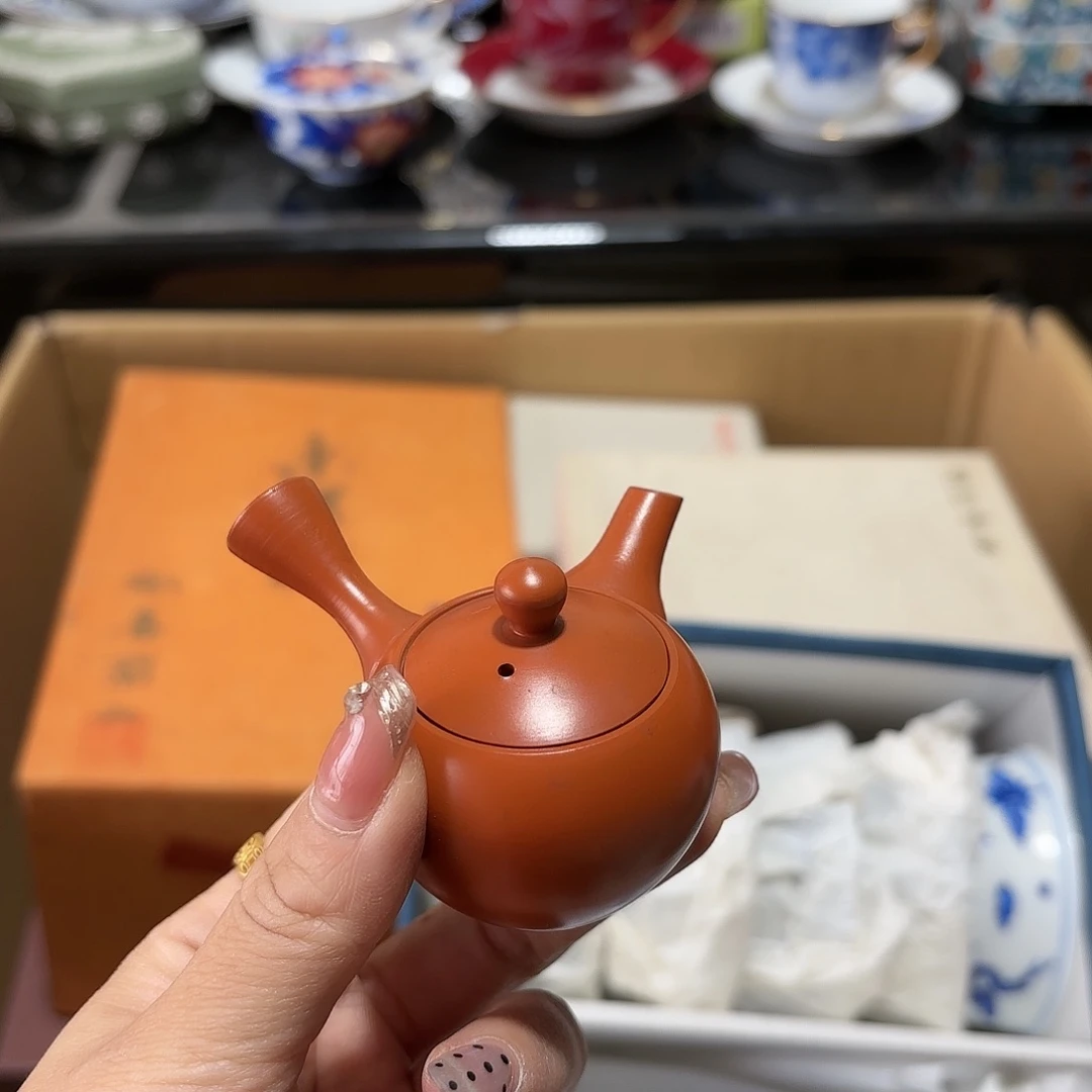 瓷片三****李哈哈哈哈哈哈