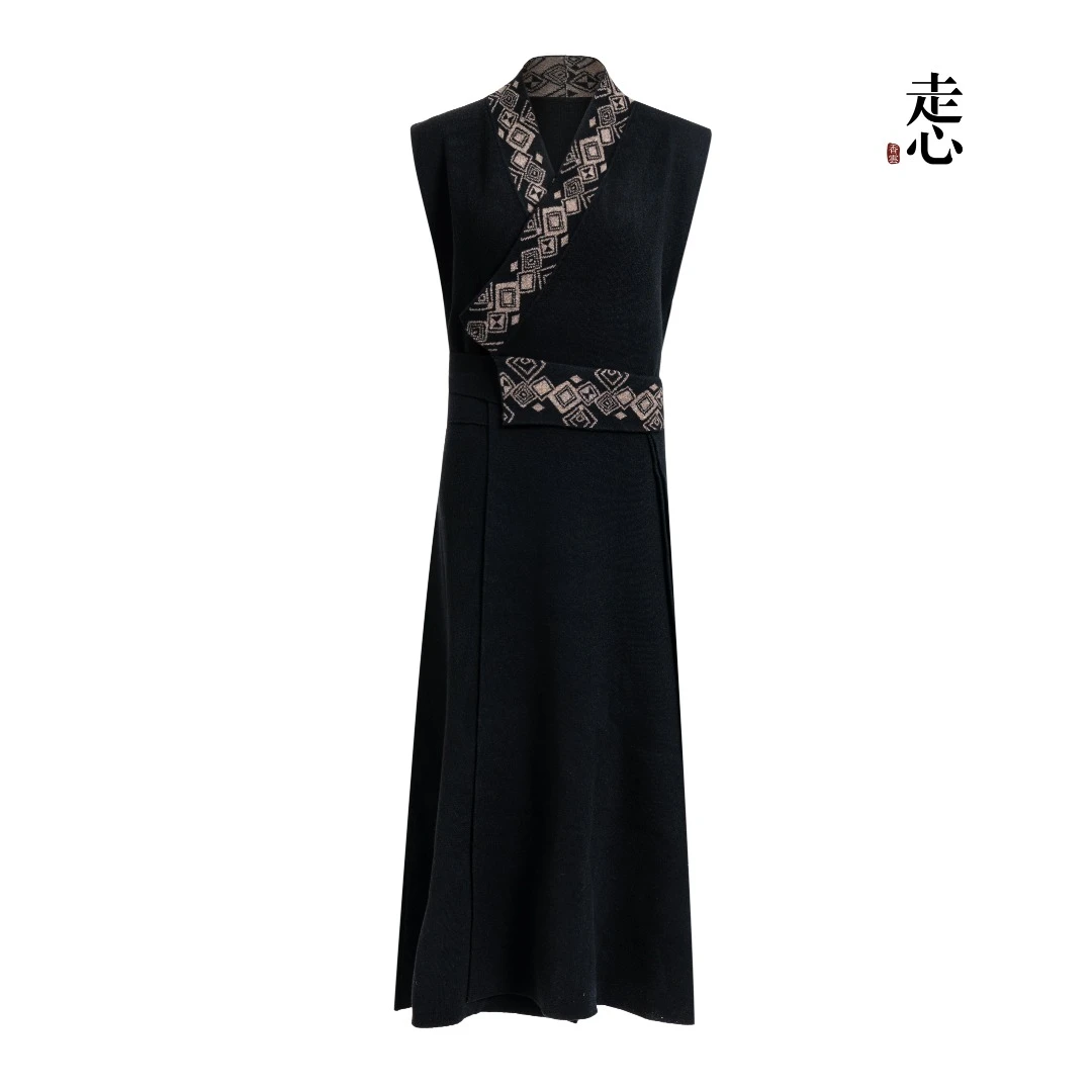 【香云走心】走心非遗新石器系列 藏袍裙24ZX2410-1  克数1170G