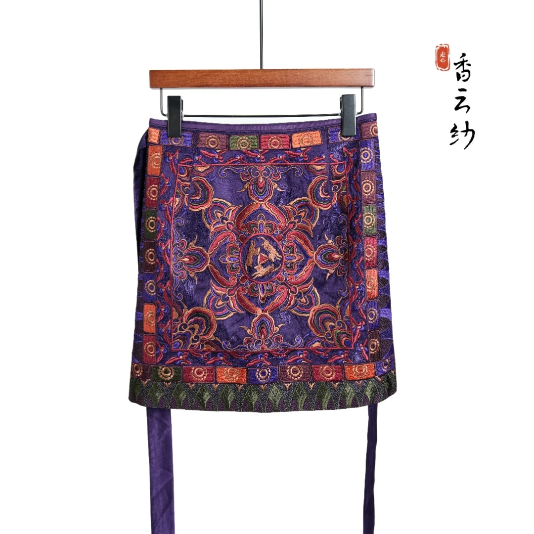 【香云走心】走心非遗莲花三兔系列时尚半裙23ZDQ3592