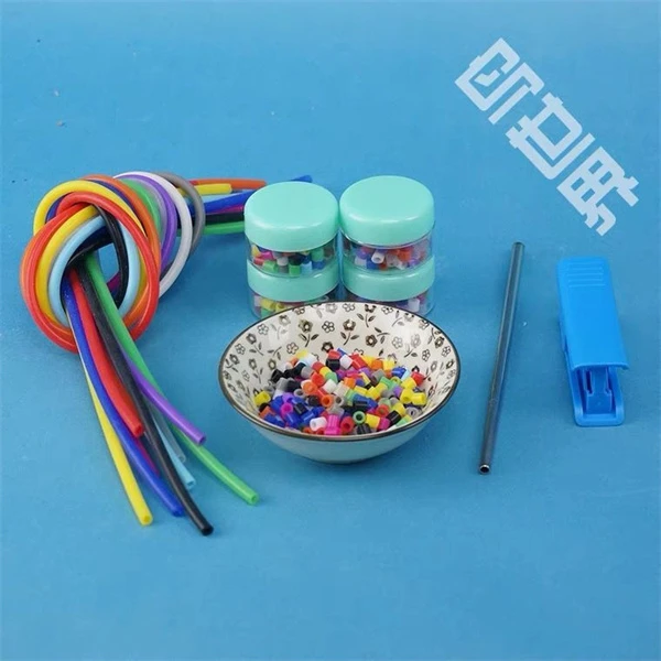 鸟环 塑料环 成鸟可用 包邮 12种颜色 一盒120盒左右