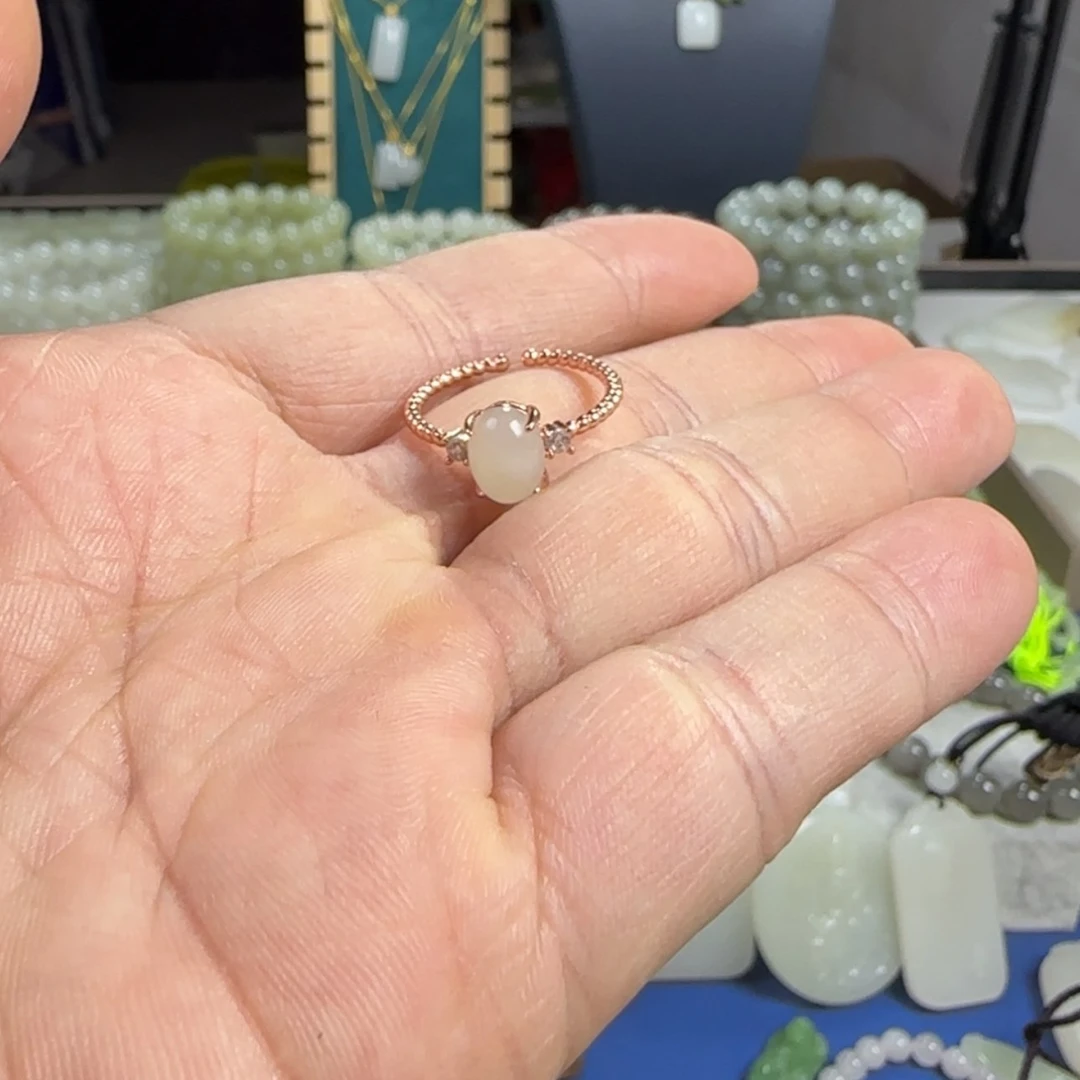 【闪购商品】和田玉戒指合金