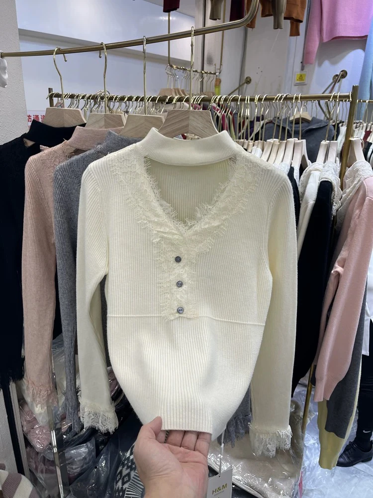 【刘敏服饰】V领挂脖蕾丝长袖打底衫针织衫