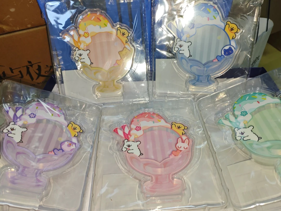 光与夜之恋 线条小狗联动 徽章展示