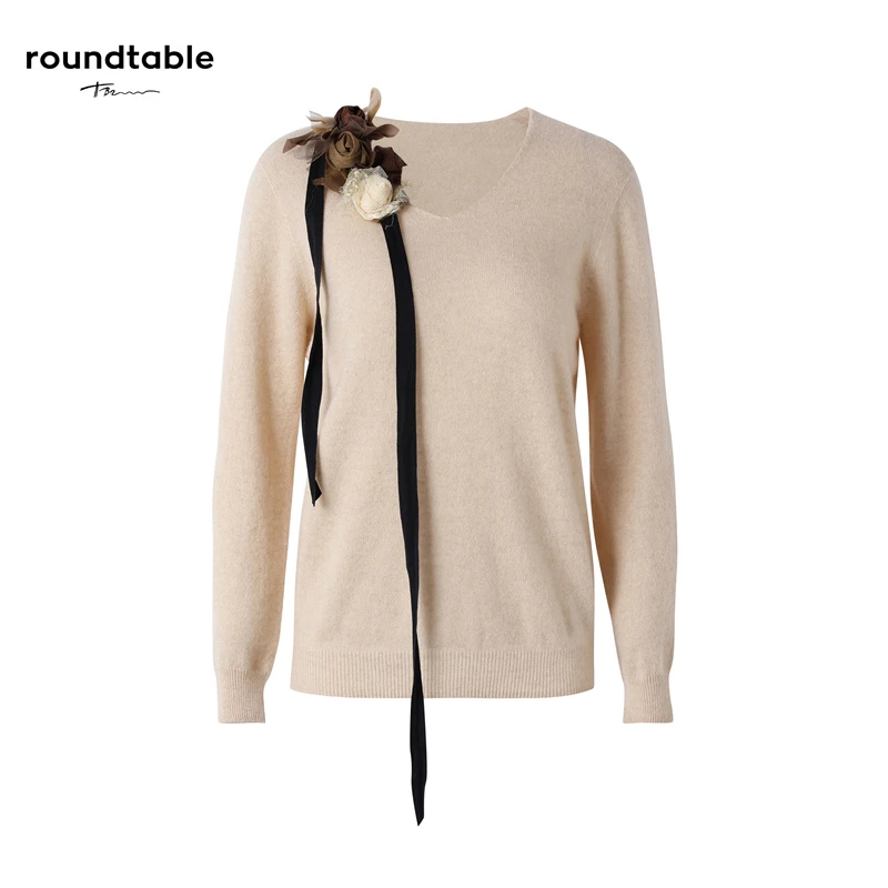 花开时节V领毛衣 BFW7106331