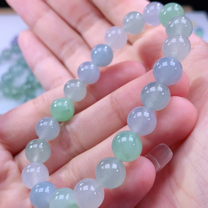 翡翠手链未镶嵌翡翠