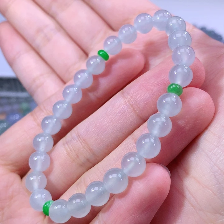 翡翠手链未镶嵌翡翠