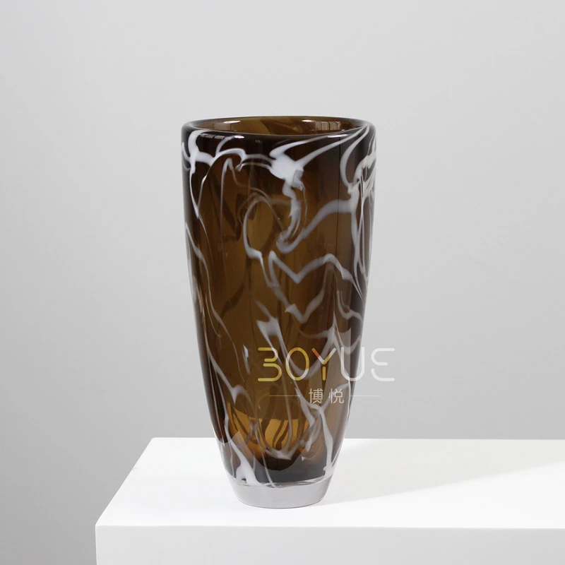 简约家居桌面挑白棕色手工琉璃花器样板间客厅餐厅台面软装饰摆件