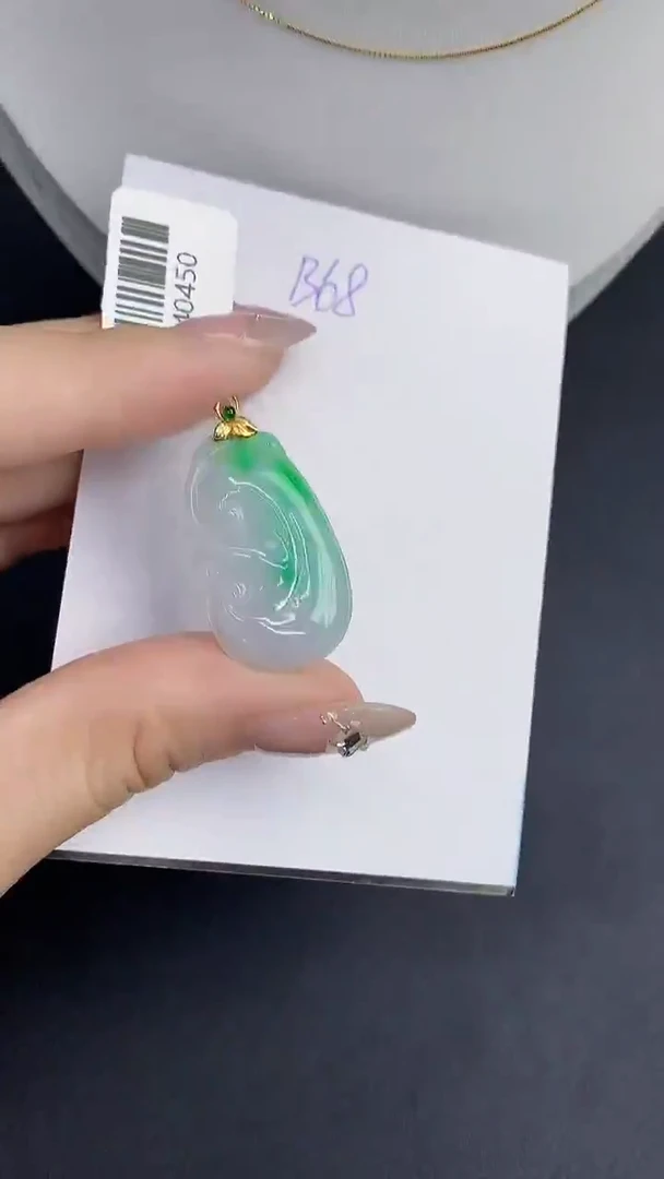 【闪购商品】翡翠颈饰18K金镶嵌000000000