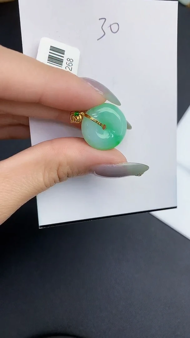 【闪购商品】翡翠颈饰18K金镶嵌000000000