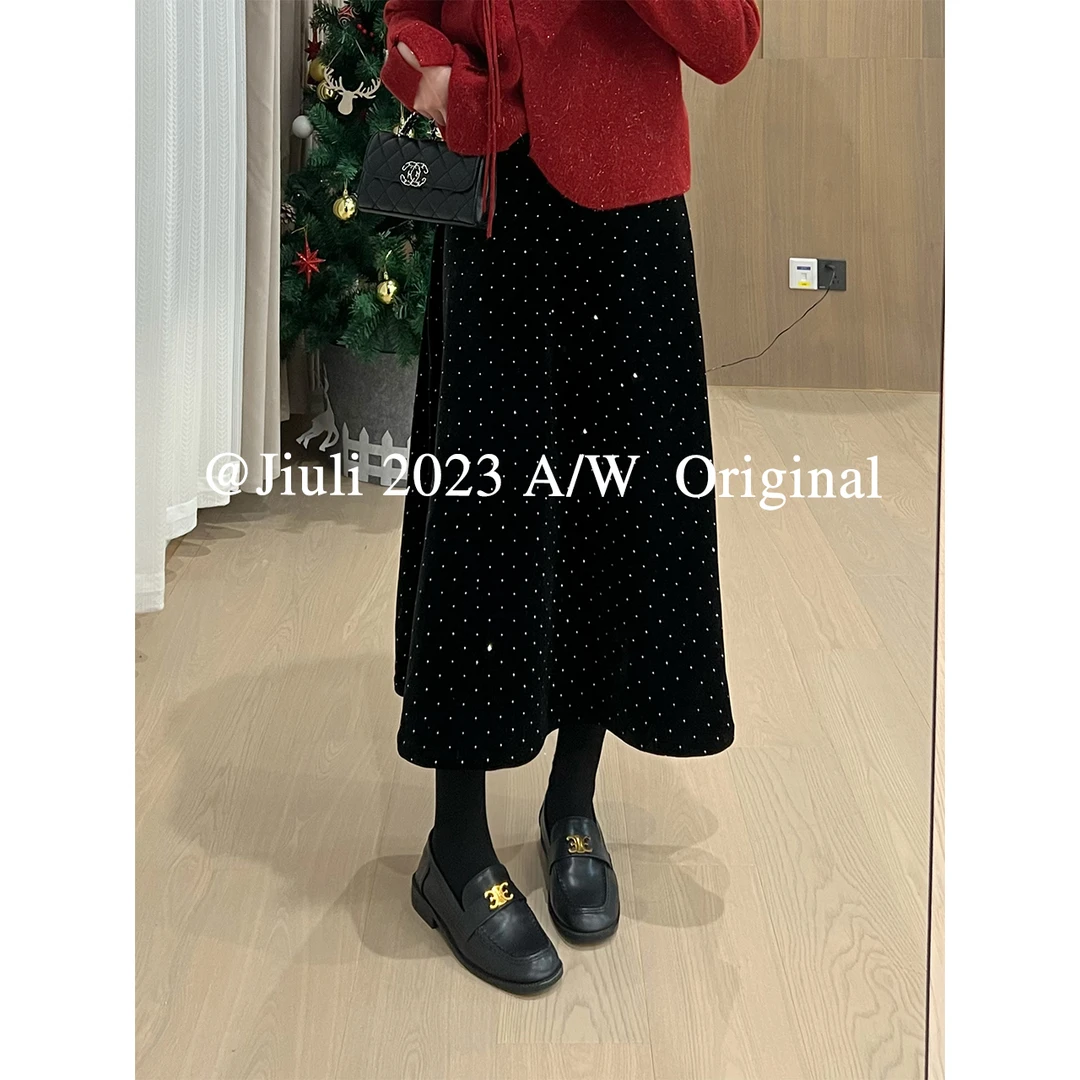 九莉【灵动感】韩系加绒加厚小众黑色烫钻半身裙