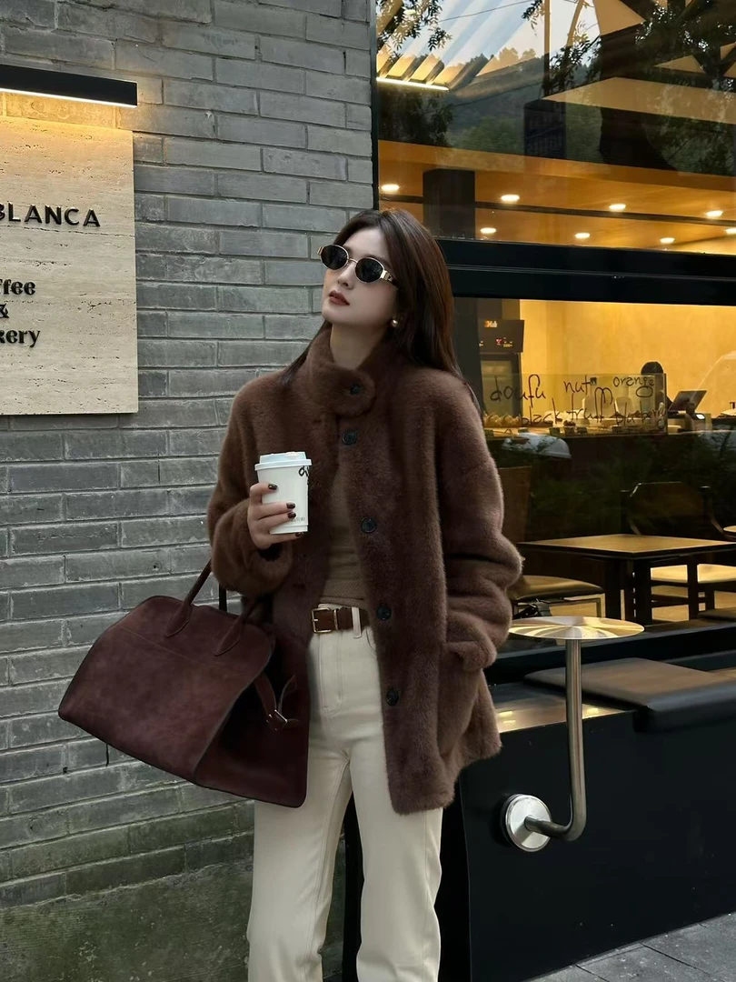 LUOZHIYIN/罗知音C111763TZ冬季保暖短外套毛绒上衣