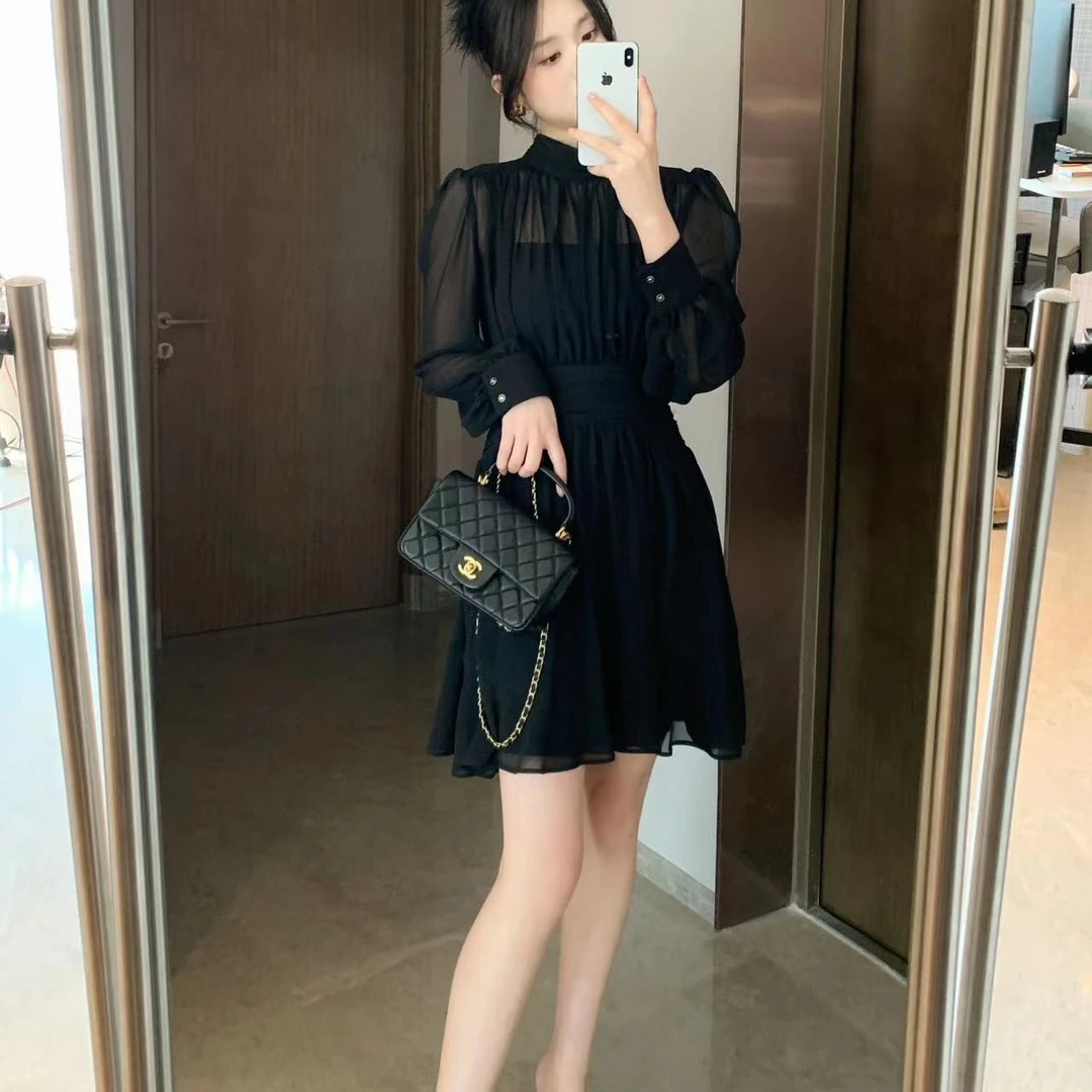 LZY知音-【寄信给风】D16296Z收腰气质黑色赫本风显瘦纱纱连衣裙