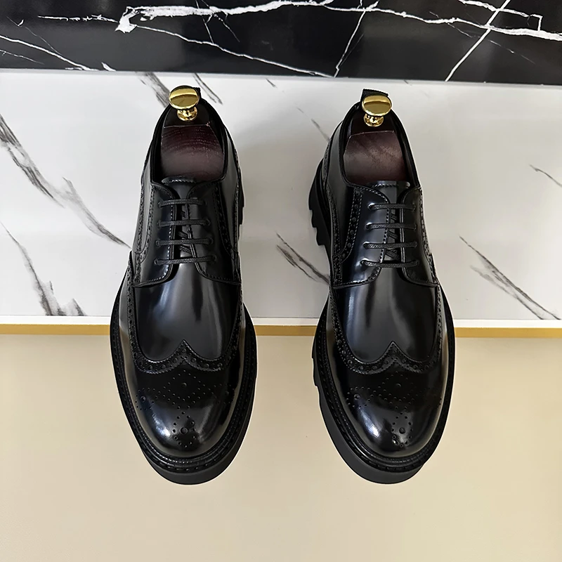 高品质男士皮鞋厚底增高亮面布洛克雕花皮鞋男商务休闲正装婚鞋潮
