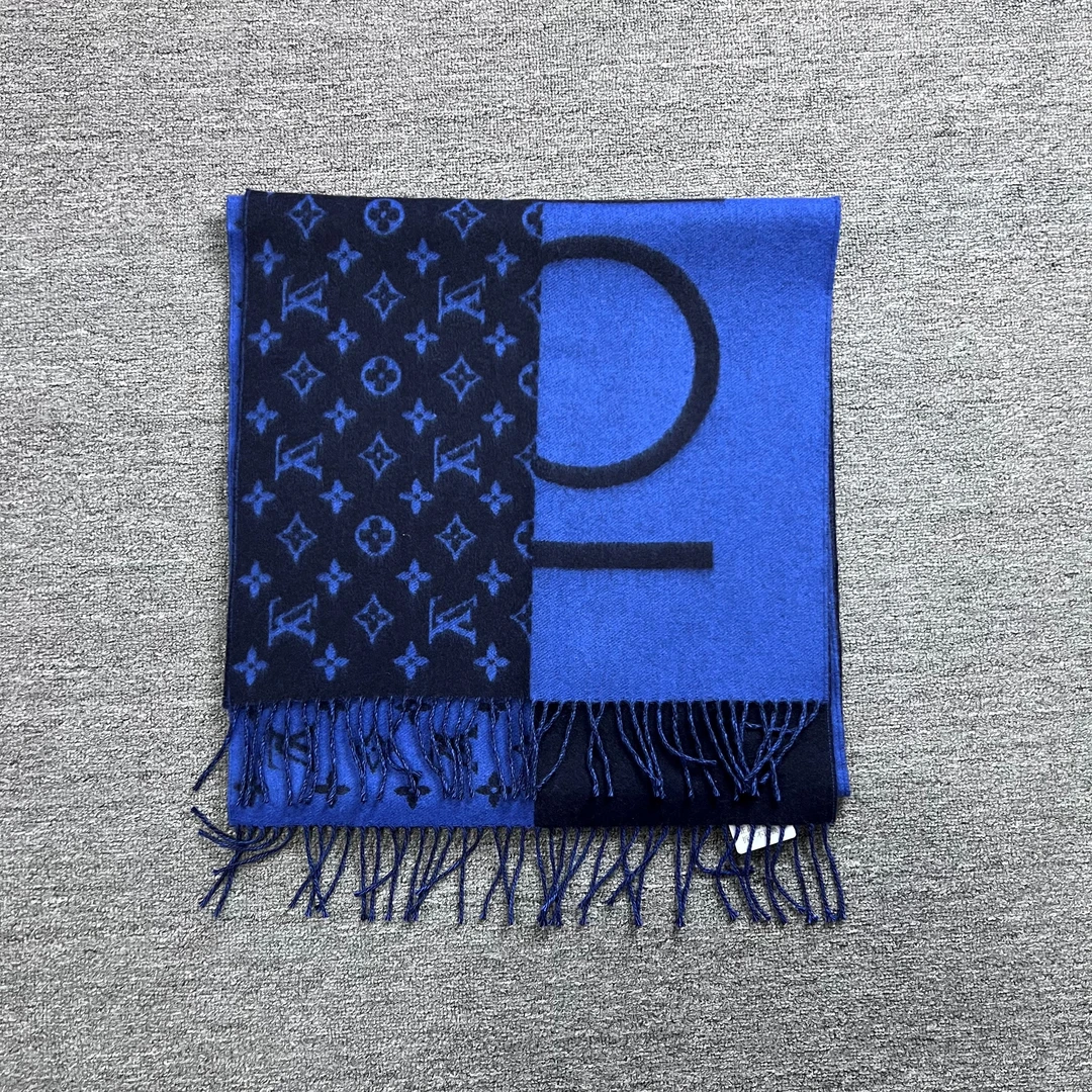 LouisVuitton/lv蓝黑配色围巾/S 99新/8500