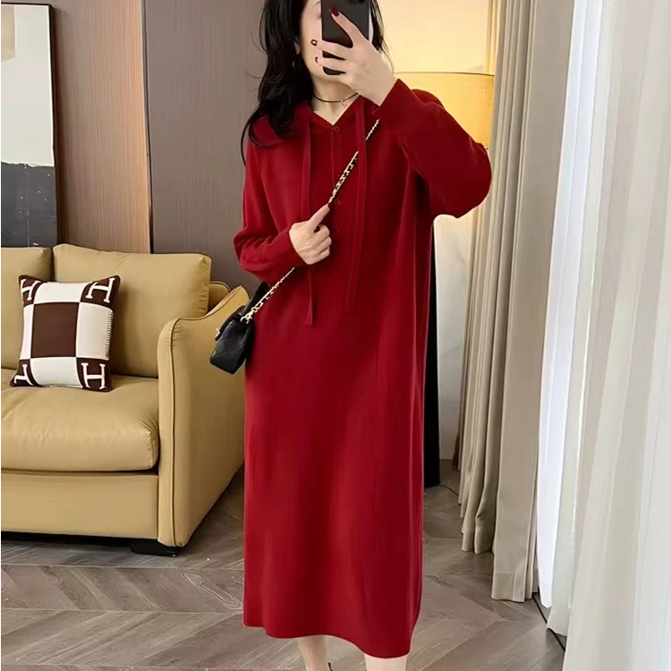 mulisha/穆丽莎连帽打底针织连衣裙2024新款女秋冬季宽松毛衣裙